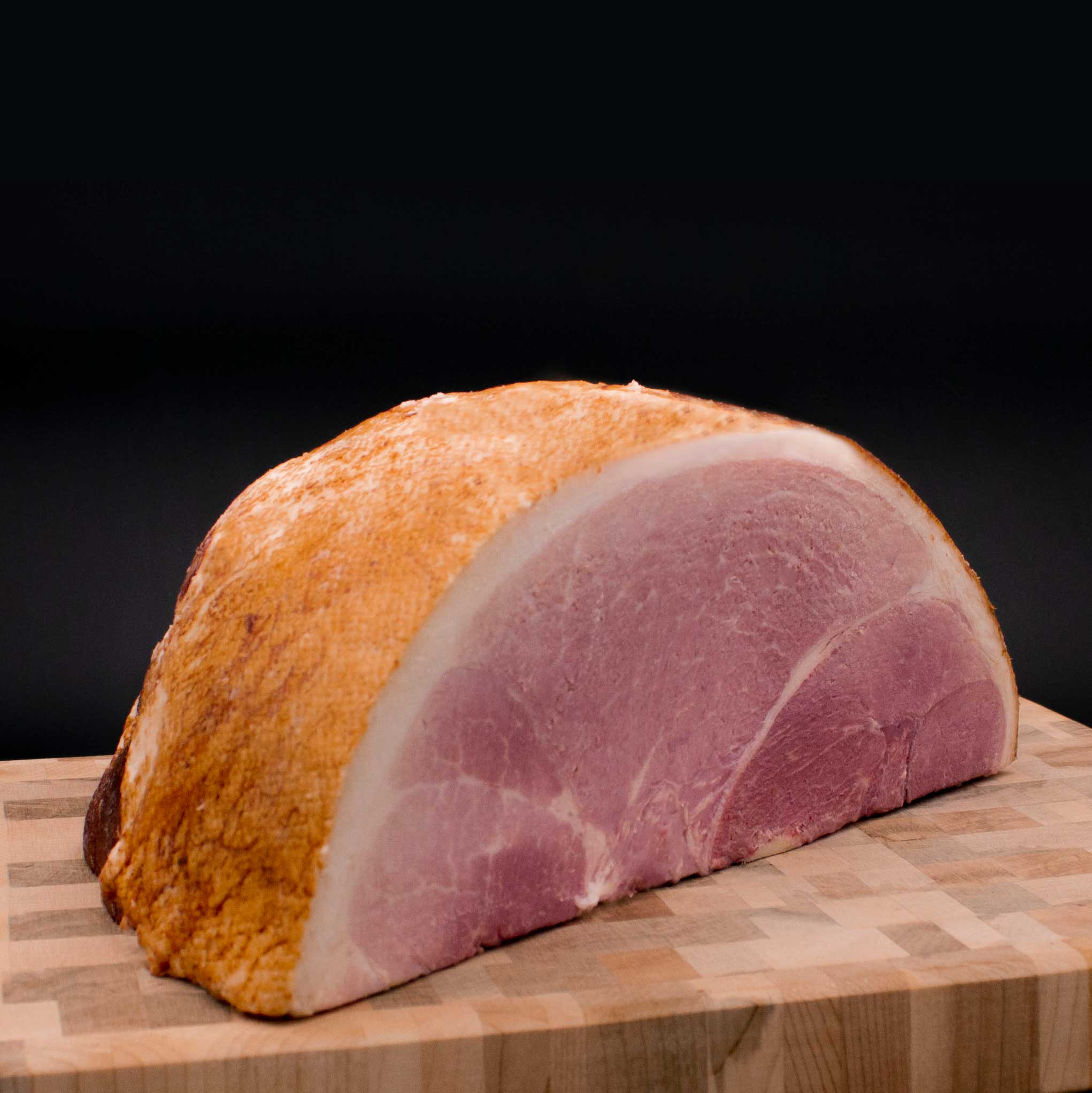 Jambon-fesse-avec-os-sans-couenne_quart_Salaison_Lévesque